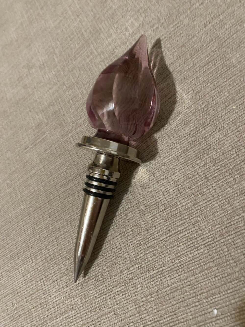 Pink Faceted Glass Flame Wine Bottle Stopper Stainless Steel- No Box
